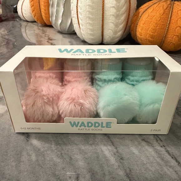 Pom Pom Rattle Socks (0-12 months) - Picture 1 of 8